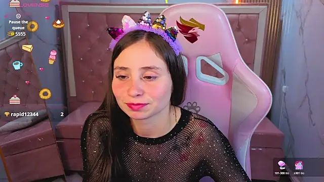 Ariana18 b online show from June 2026 08:02:01 PM