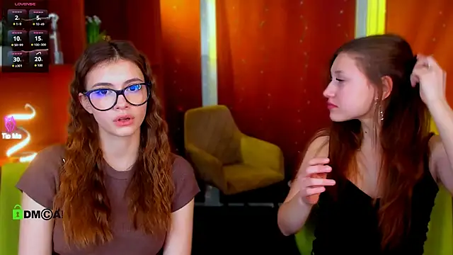 arianaa cat online show from March 2026 01:05:01 PM