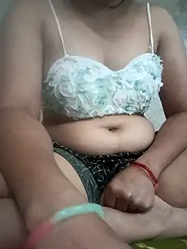 Snapshot of Annuhot143 chatting on March 2026 07:24:02 AM Annuhot143 online show from March 2026 07:24:02 AM