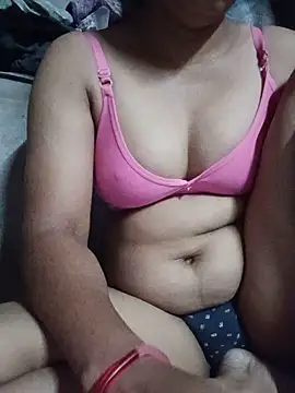 Annuhot143 online show from June 2026 12:11:01 AM