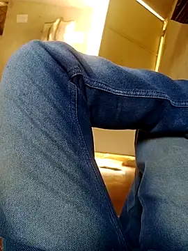 ashwiniraj567 online show from February 2026 05:36:01 AM