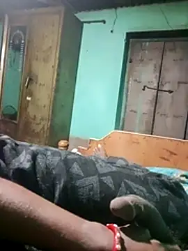 ashwiniraj567 online show from April 2026 04:51:01 PM