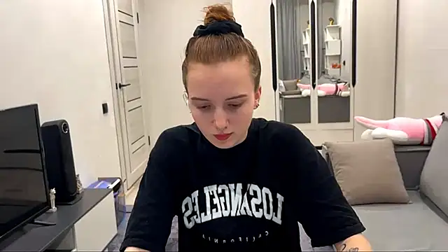 IgnaciaNeal online show from February 2026 01:32:02 PM