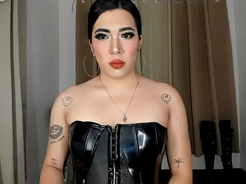 Snapshot of tsbigmilk chatting on March 2026 07:02:02 PM tsbigmilk online show from March 2026 07:02:02 PM