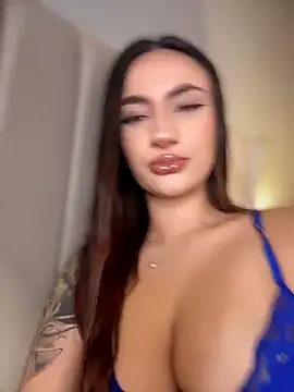 Snapshot of _celeste__moore chatting on May 2026 08:16:01 PM celeste moore online show from May 2026 08:16:01 PM