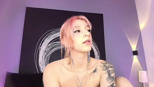 AlannaViera online show from April 2026 03:00:02 AM