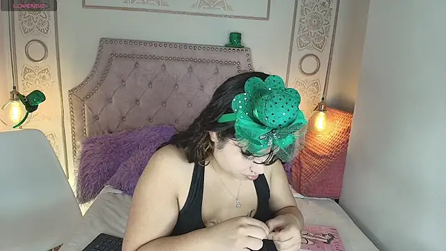 Honny Blaice  online show from March 2026 12:08:01 PM