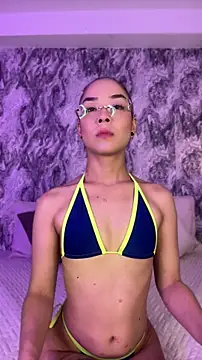 Mialarouse online show from May 2026 09:12:02 PM