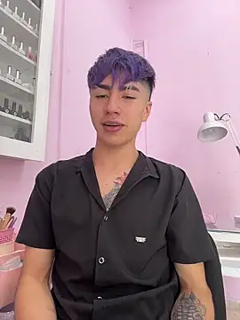 Snapshot of AlexanderCollman2 chatting on February 2026 07:42:02 PM AlexanderCollman2 online show from February 2026 07:42:02 PM