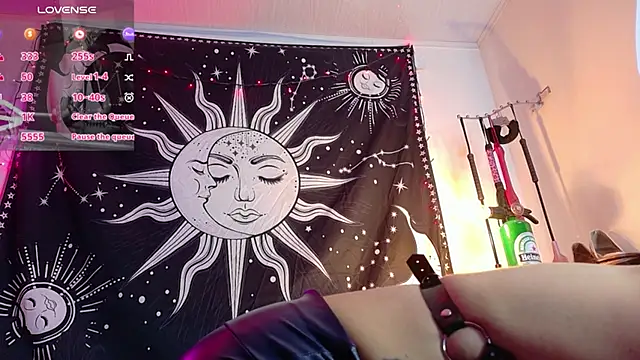 Snapshot of MadLustt chatting on February 2026 02:27:01 PM MadLustt online show from February 2026 02:27:01 PM