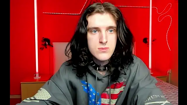 lee twink online show from February 2026 10:30:01 PM