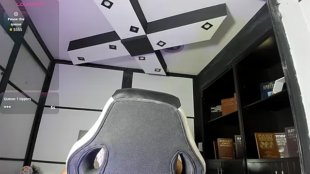 CarolineFyre online show from March 2026 06:10:01 PM