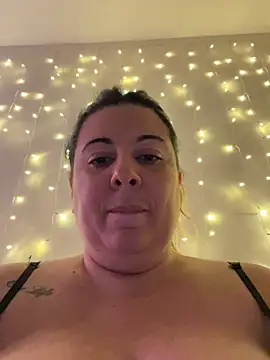 Snapshot of JasmineGlow7 chatting on February 2026 06:59:01 PM JasmineGlow7 online show from February 2026 06:59:01 PM