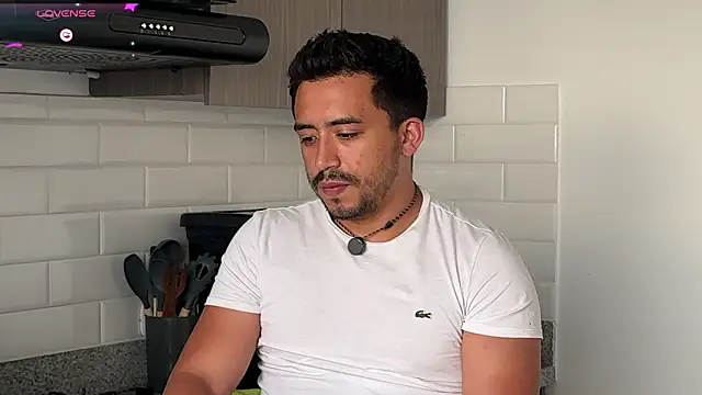 Snapshot of Sofii_n_Diego chatting on March 2026 10:25:01 PM Sofii n Diego online show from March 2026 10:25:01 PM