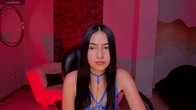 LucieMartin online show from May 2026 08:38:02 PM