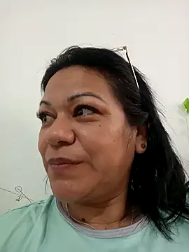 Dafne 77 online show from May 2026 01:39:01 PM