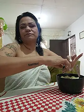 Dafne 77 online show from June 2026 02:43:02 PM