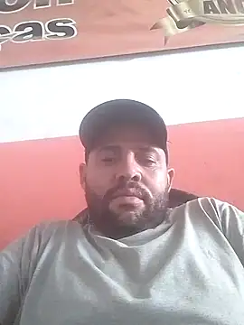 Snapshot of pau-de-ourod chatting on April 2026 05:41:02 PM pau-de-ourod online show from April 2026 05:41:02 PM