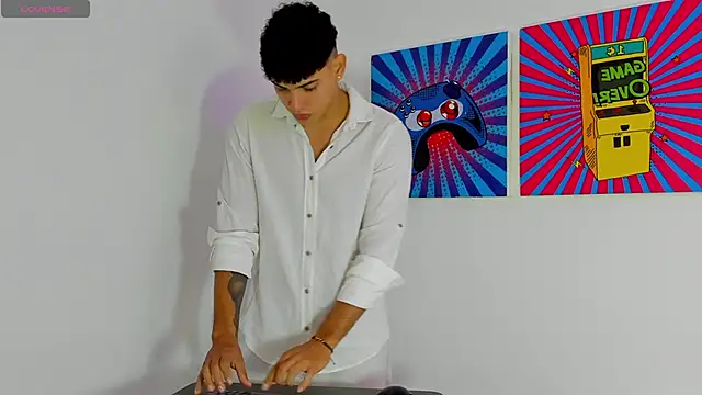 justin payn14 online show from February 2026 07:20:02 PM