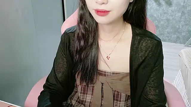 Linne6789 online show from June 2026 03:41:02 AM