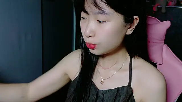 Linne6789 online show from July 2026 03:19:01 AM