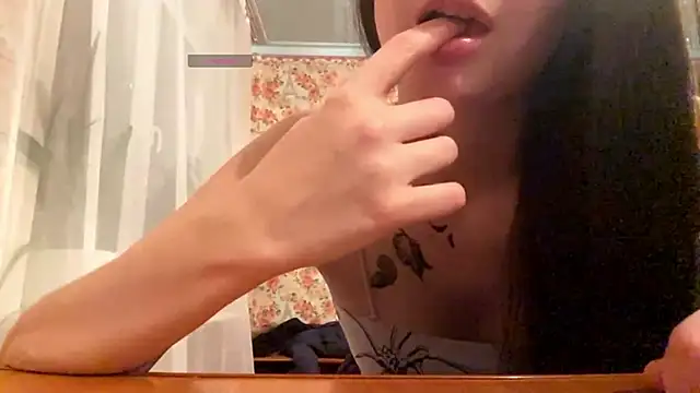 GussieStivers online show from February 2026 03:07:01 PM