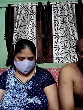 HoneyHush online show from February 2026 01:09:02 PM