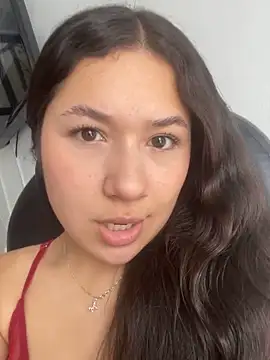 DULCE MARIA EF online show from March 2026 01:16:01 PM