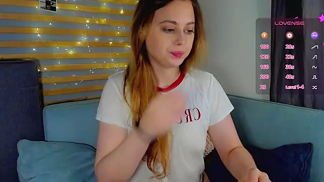 Alice Wanderr online show from March 2026 02:39:02 AM