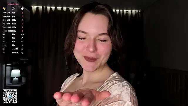 DelindaToste online show from March 2026 06:11:01 PM