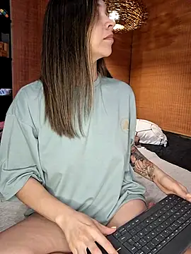 Ana-Spencer online show from May 2026 01:25:02 AM