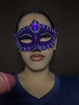 -aRiAnna online show from May 2026 01:30:02 PM