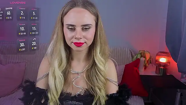   ESTELLE   online show from February 2026 04:33:01 PM