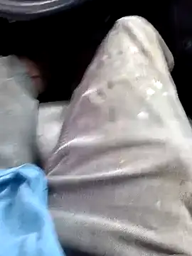 Roblehot13 online show from February 2026 10:47:01 PM