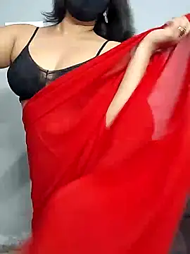 70upqm online show from April 2026 08:00:02 PM