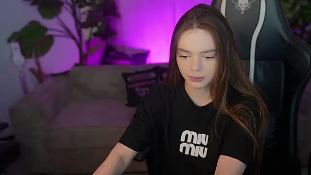 Snapshot of Zlata_Sky chatting on February 2026 03:46:01 PM Zlata Sky online show from February 2026 03:46:01 PM