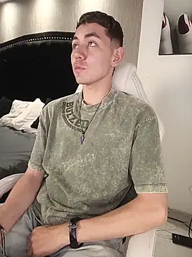 VictorMagnus online show from February 2026 08:13:02 PM