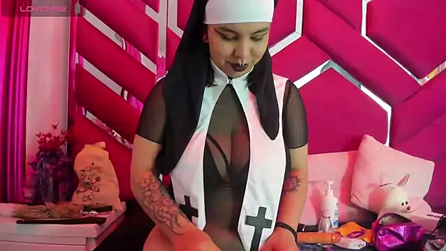 vanesa bobs online show from June 2026 03:38:02 AM