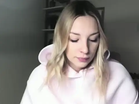 Snapshot of VelvetAngela chatting on February 2026 06:42:01 AM VelvetAngela online show from February 2026 06:42:01 AM