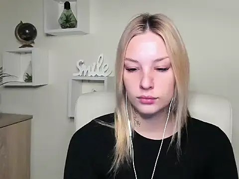 Snapshot of VelvetAngela chatting on March 2026 06:40:02 AM VelvetAngela online show from March 2026 06:40:02 AM