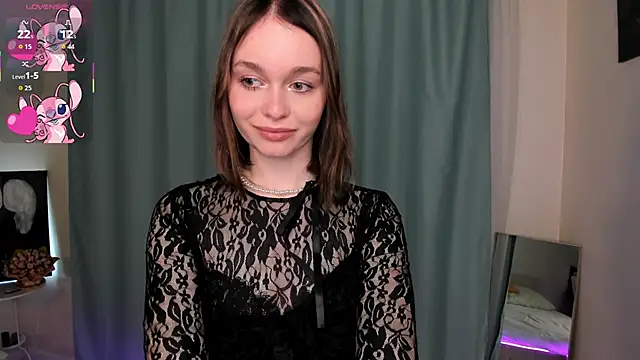 Snapshot of LillianPerry chatting on February 2026 07:48:01 PM LillianPerry online show from February 2026 07:48:01 PM