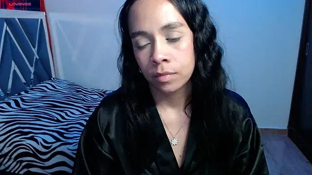 paula lopez   online show from June 2026 06:50:01 PM