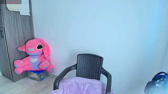 alys love online show from April 2026 03:42:02 PM