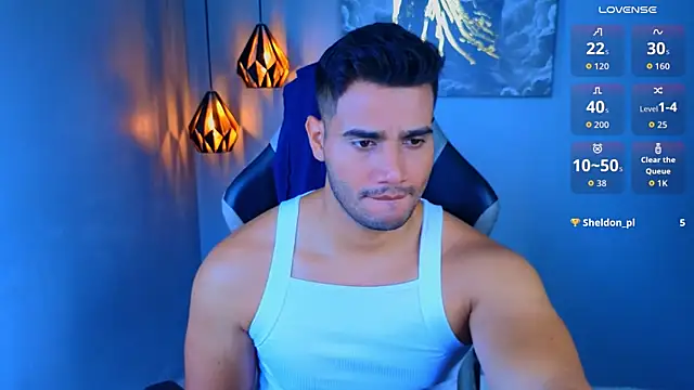 AndresRodriguez1 online show from May 2026 12:33:01 PM