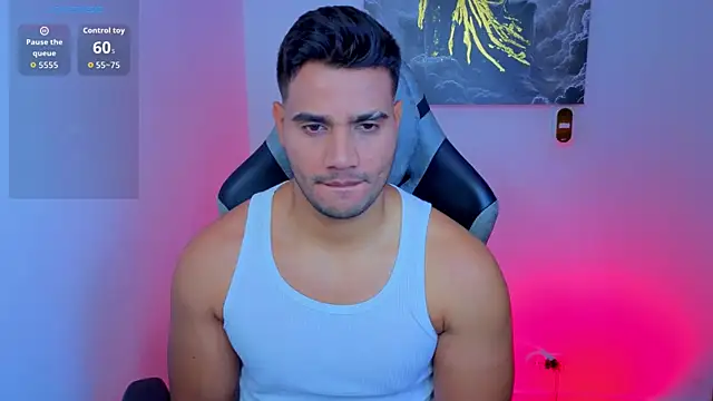 AndresRodriguez1 online show from June 2026 12:29:02 PM