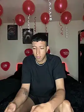 Sebastian Villamarin online show from February 2026 04:40:02 AM