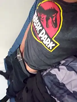 Snapshot of Yoloso33 chatting on February 2026 06:23:02 AM Yoloso33 online show from February 2026 06:23:02 AM