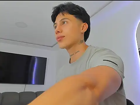 Felipevalbuena online show from February 2026 06:45:02 AM