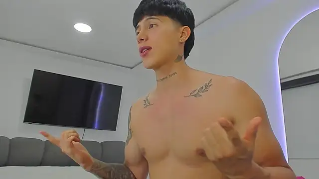 Felipevalbuena online show from February 2026 03:00:02 AM