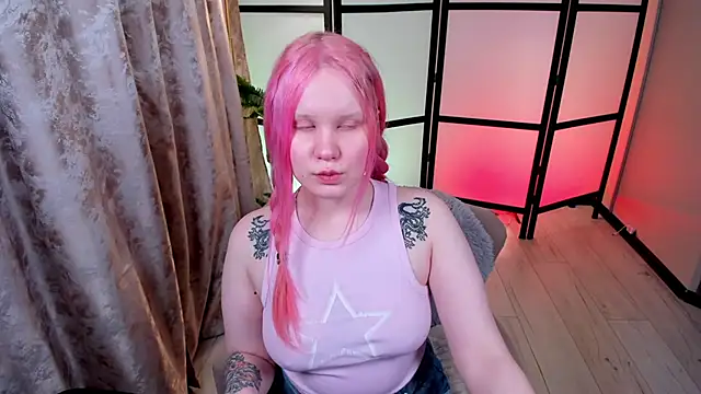 AnnieVibe online show from February 2026 05:33:01 PM